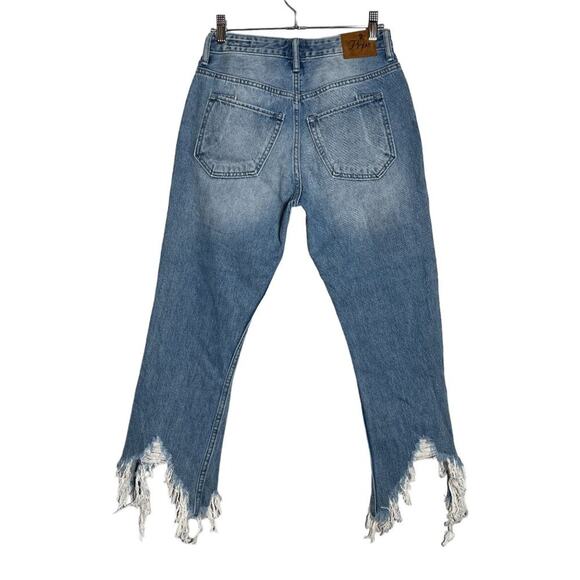 PRPS BISCAYNE Short Capri Frayed Hem Jean SIZE 28 WAIST 27 Crop Distressed Denim - Picture 3 of 13